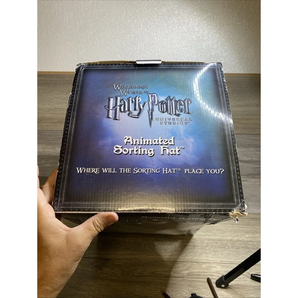 Harry Potter Animated Sorting Hat Wizarding World w Box Need Battery Replacement